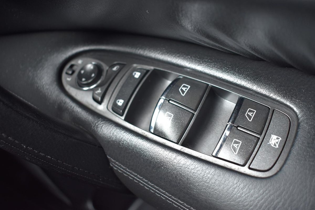 2020 Nissan Patrol Ti Y62 Series 5