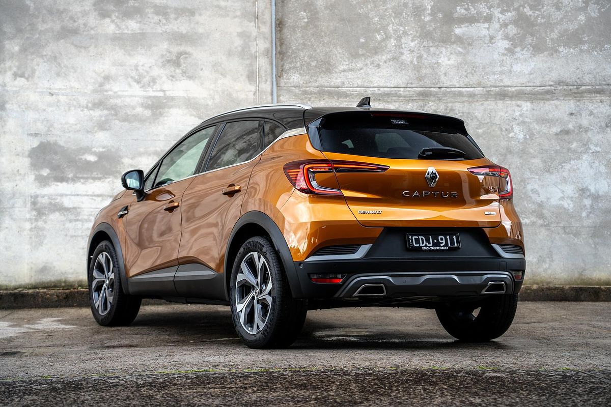 2023 Renault Captur R.S. Line XJB