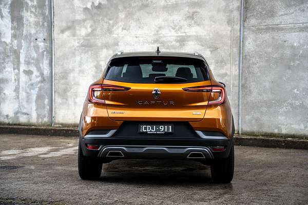2023 Renault Captur R.S. Line XJB
