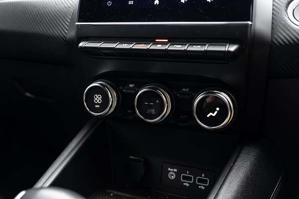 2023 Renault Captur R.S. Line XJB