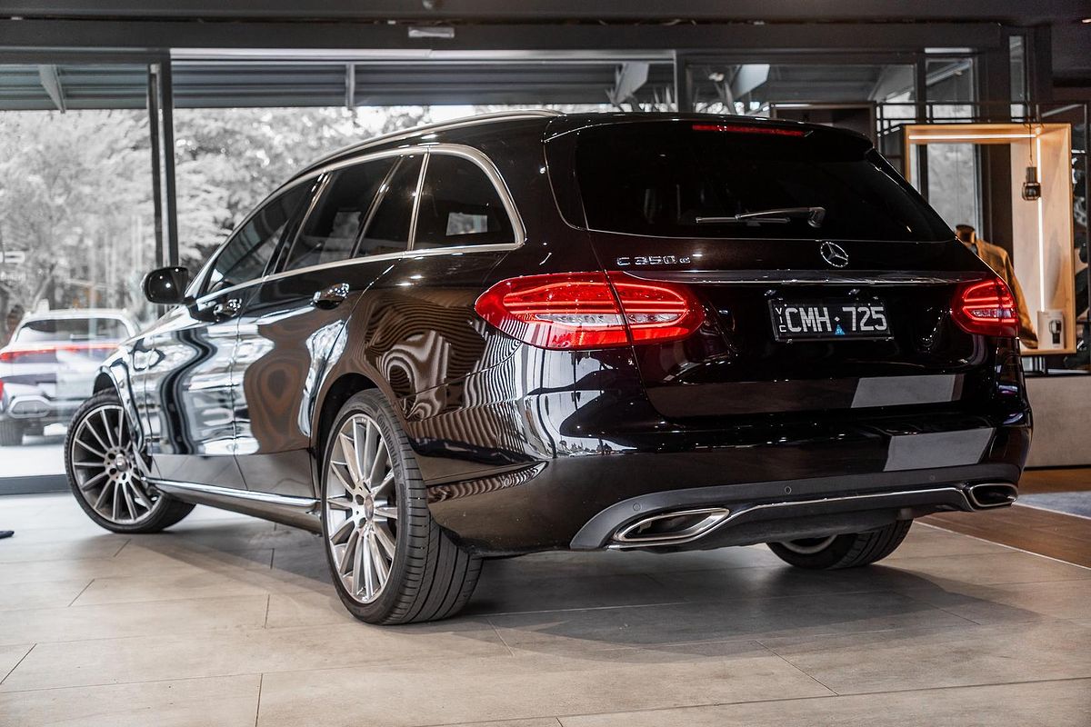 2015 Mercedes-Benz C-Class C350 e S205
