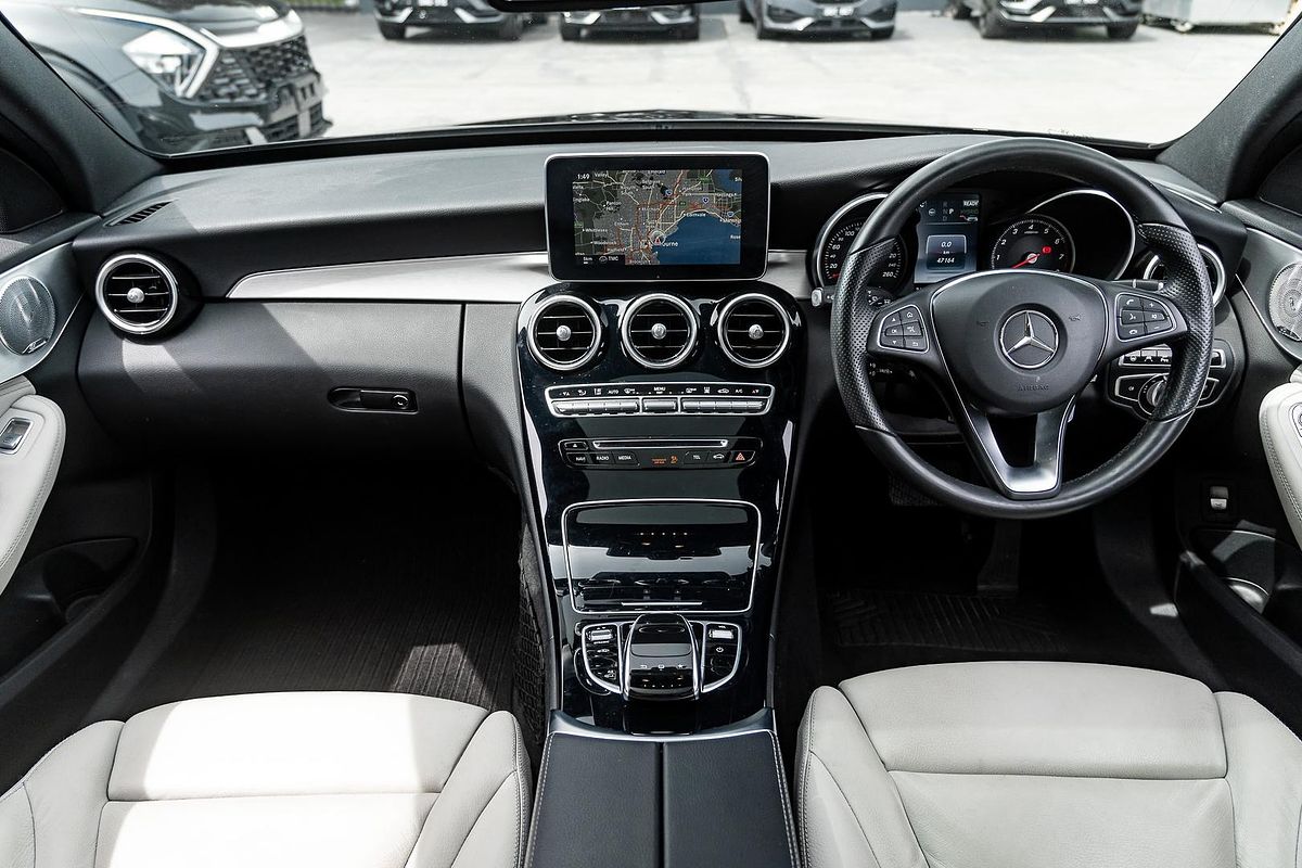 2015 Mercedes-Benz C-Class C350 e S205