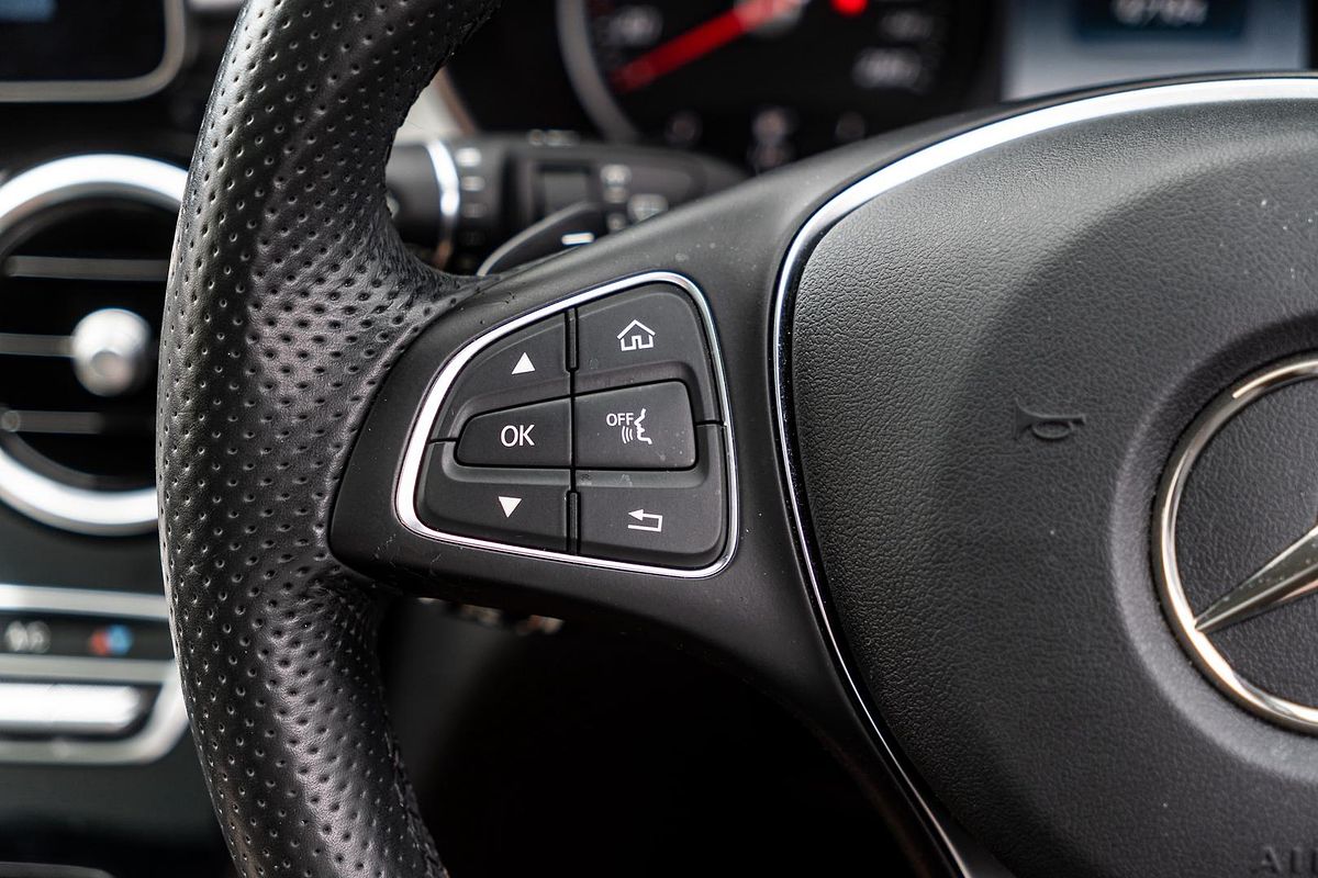 2015 Mercedes-Benz C-Class C350 e S205