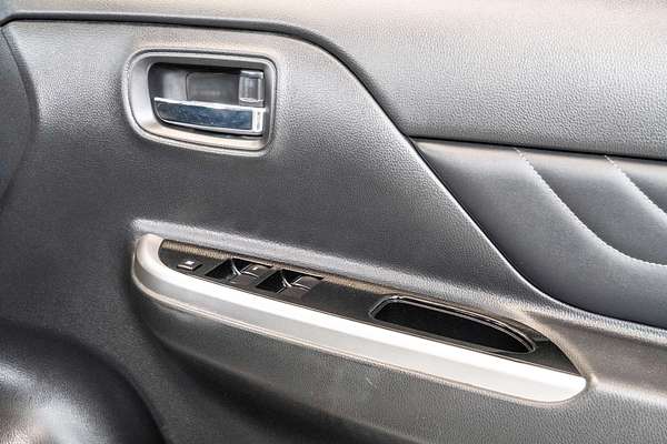 2020 Mitsubishi Triton GLS MR 4X4