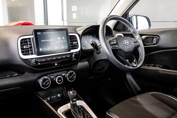 2023 Hyundai Venue Active QX.V5