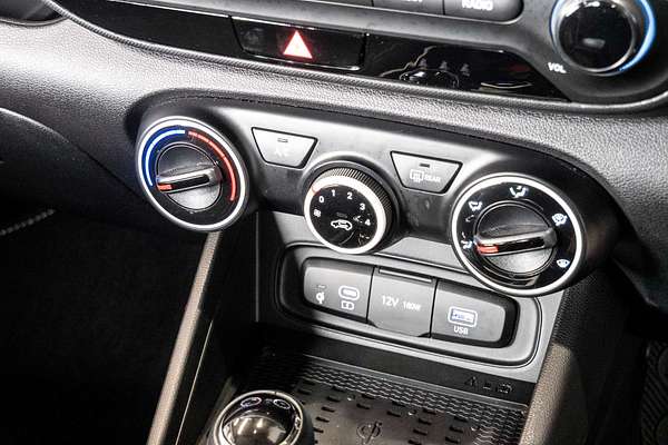 2023 Hyundai Venue Active QX.V5