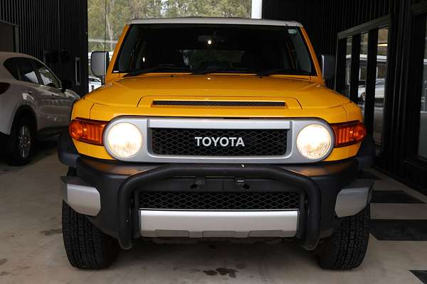 2011 Toyota FJ Cruiser GSJ15R