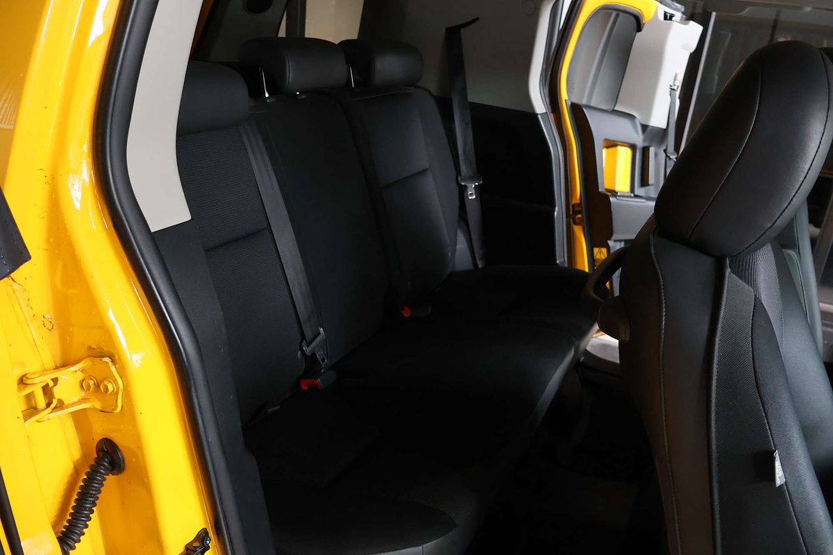 2011 Toyota FJ Cruiser GSJ15R