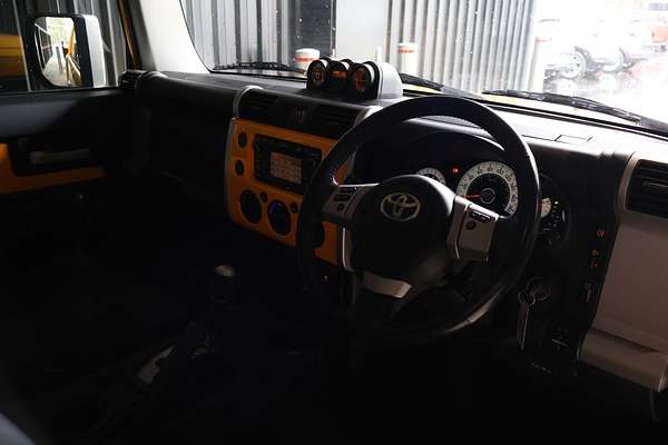 2011 Toyota FJ Cruiser GSJ15R