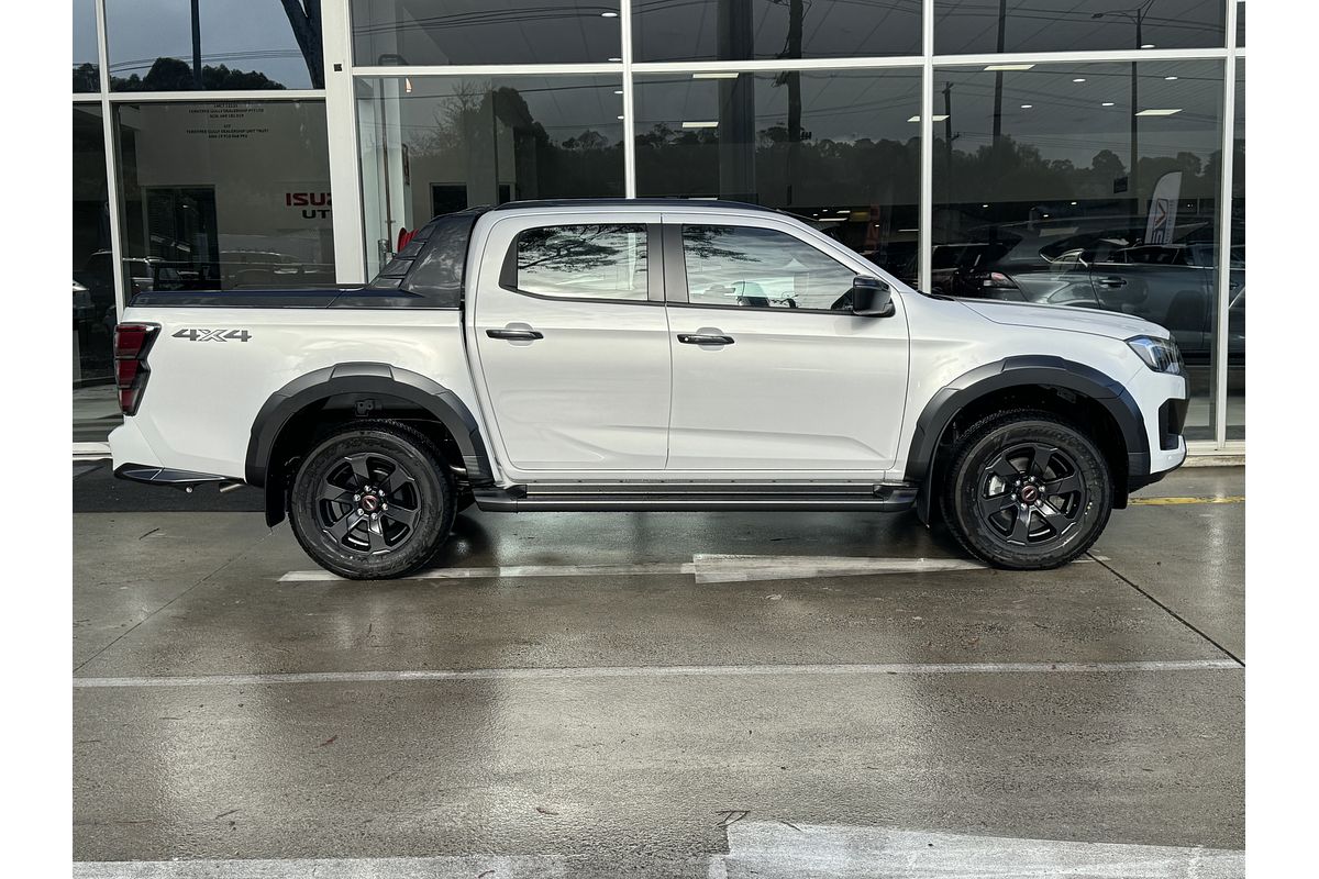 2025 Isuzu D-MAX X-TERRAIN 4X4