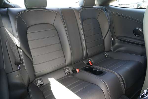 2020 Mercedes-Benz C-Class C200 C205