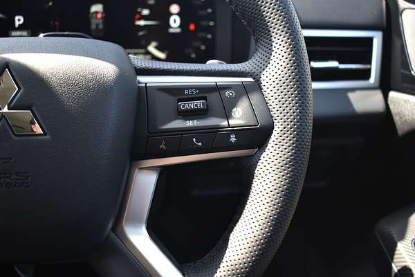 2025 Mitsubishi Outlander Aspire ZM