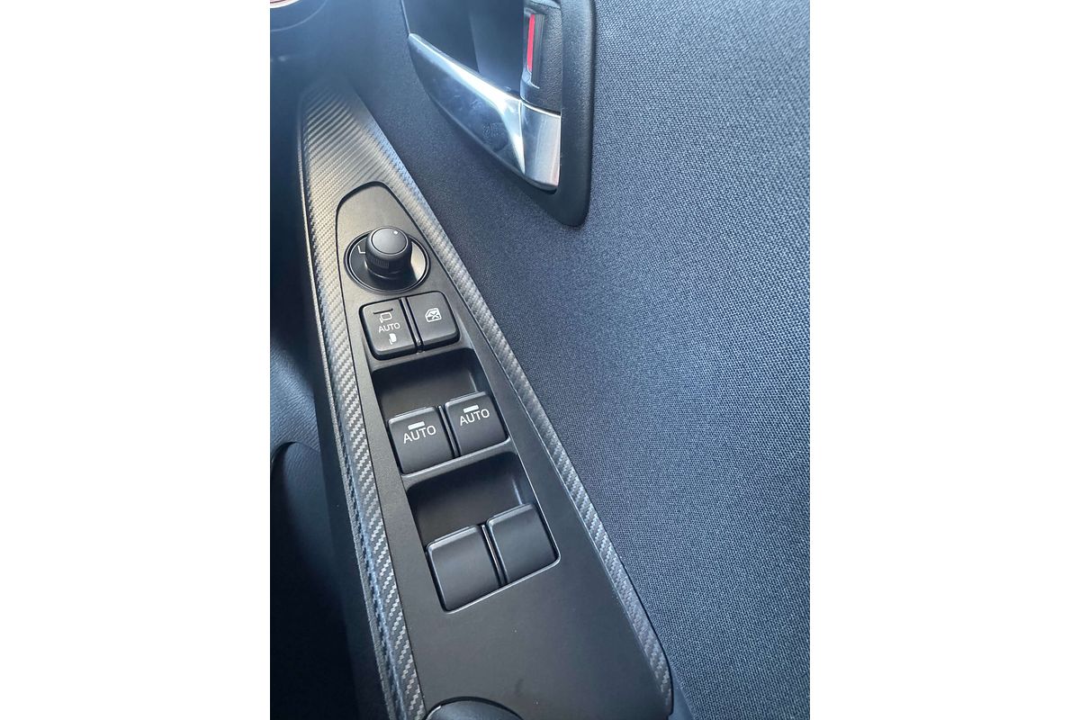 2025 Mazda 2 G15 Evolve DJ Series