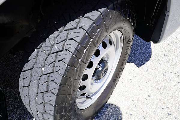 2021 Toyota Hilux SR GUN126R