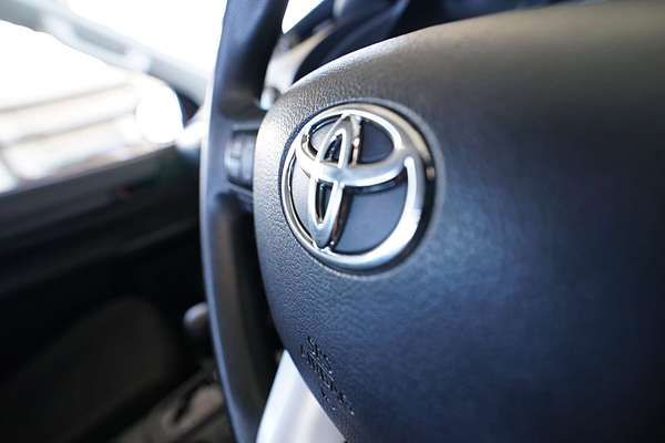 2021 Toyota Hilux SR GUN126R