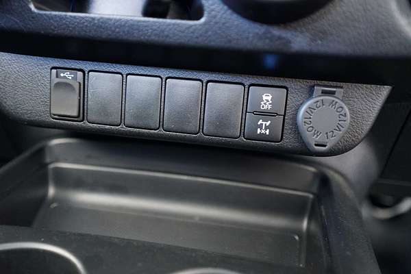 2021 Toyota Hilux SR GUN126R