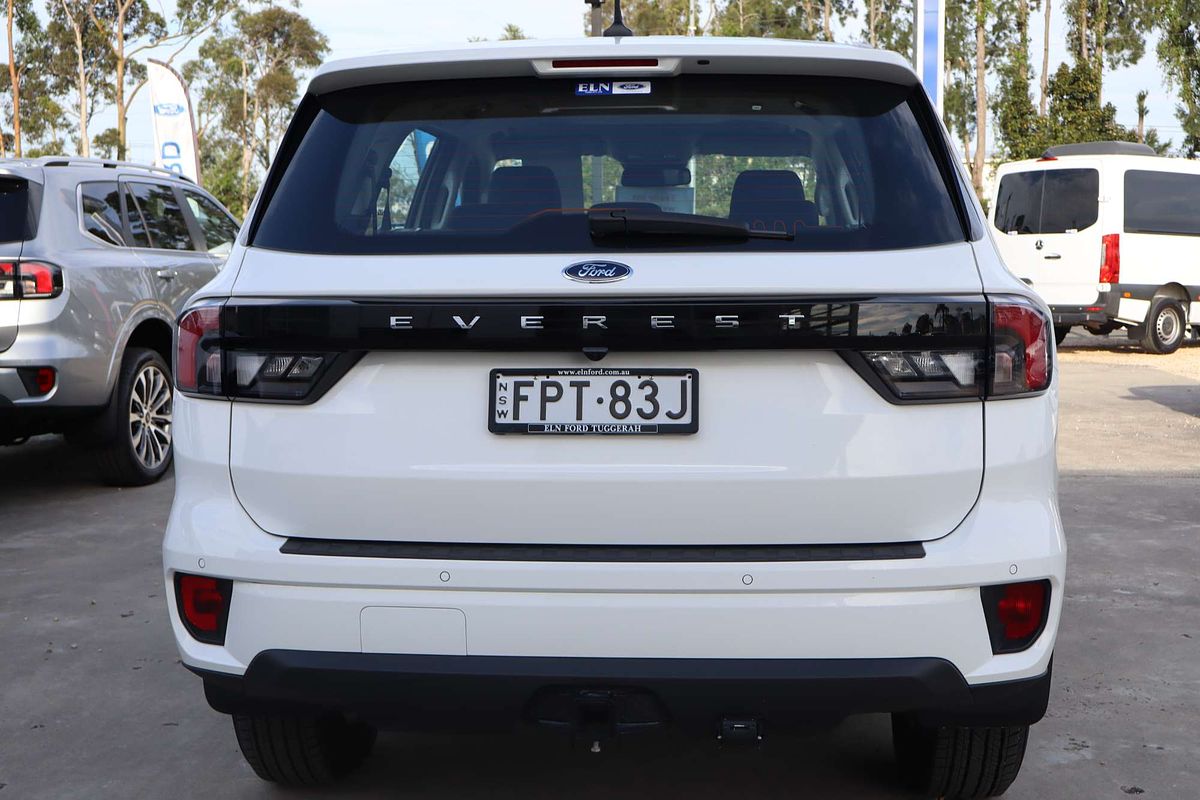 2024 Ford Everest Ambiente 2.0L