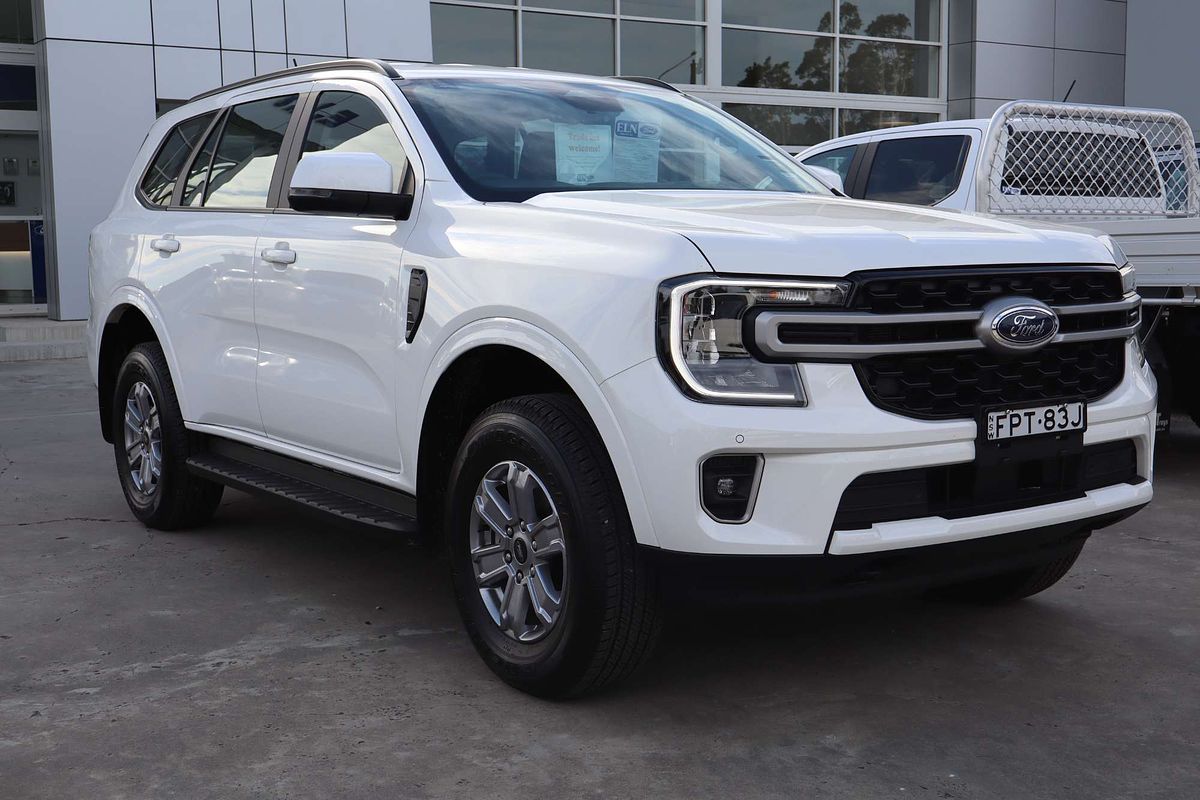 2024 Ford Everest Ambiente 2.0L
