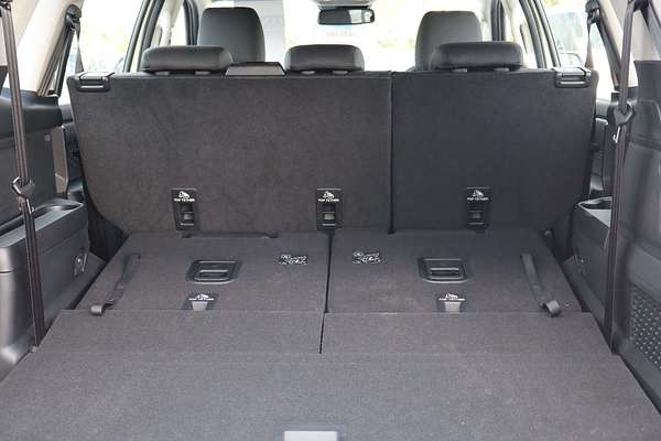 2024 Ford Everest Ambiente 2.0L