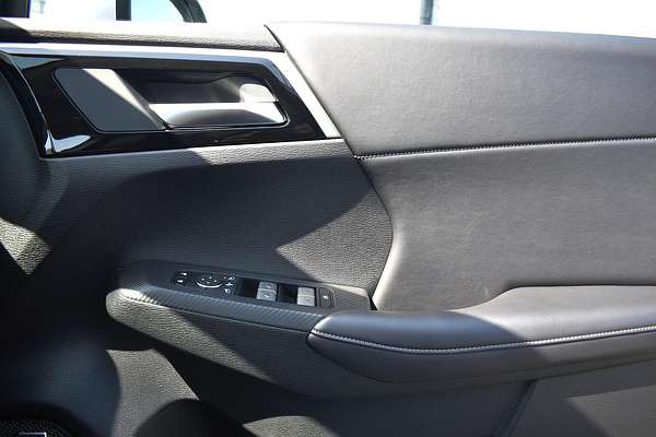 2025 Mitsubishi Outlander Aspire ZM