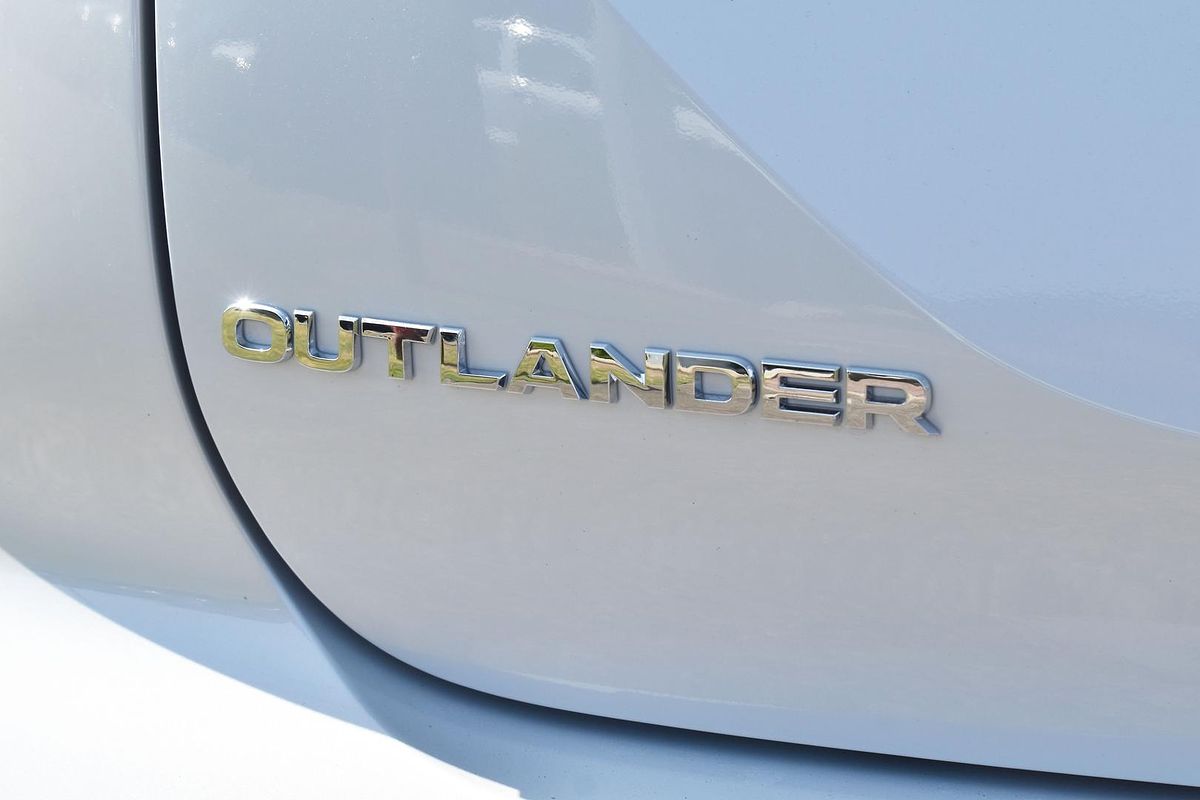 2025 Mitsubishi Outlander Aspire ZM