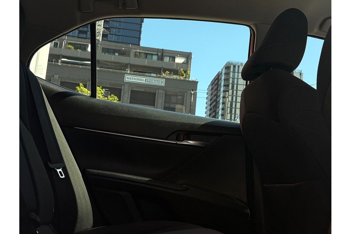 2021 Toyota Camry Ascent AXVH70R