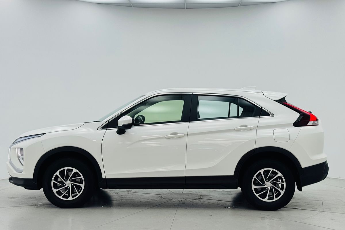 2024 Mitsubishi Eclipse Cross ES YB