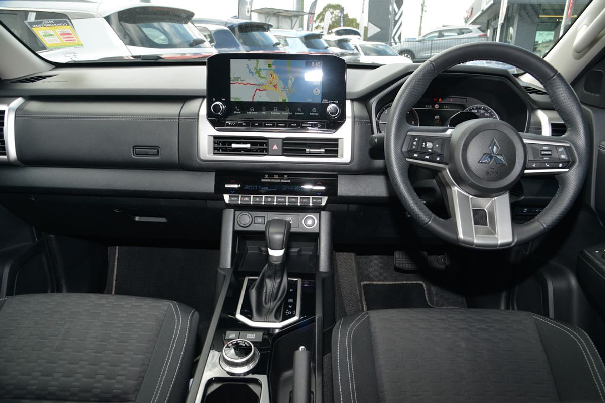 2024 Mitsubishi Triton GLS MV 4X4