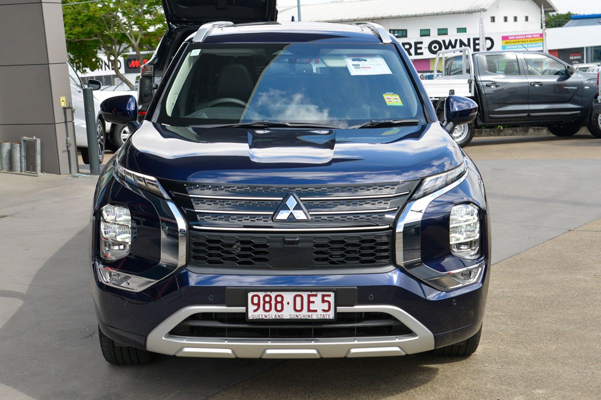2024 Mitsubishi Outlander PHEV Exceed ZM