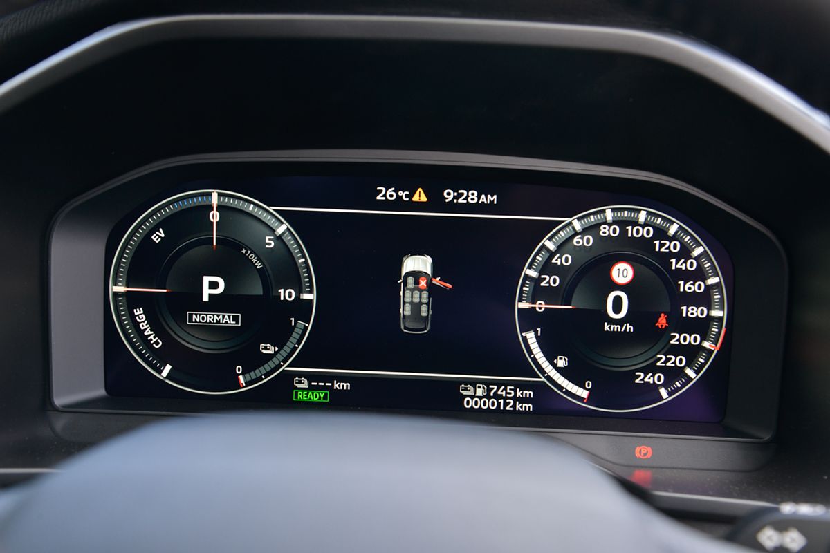 2024 Mitsubishi Outlander PHEV GSR ZM