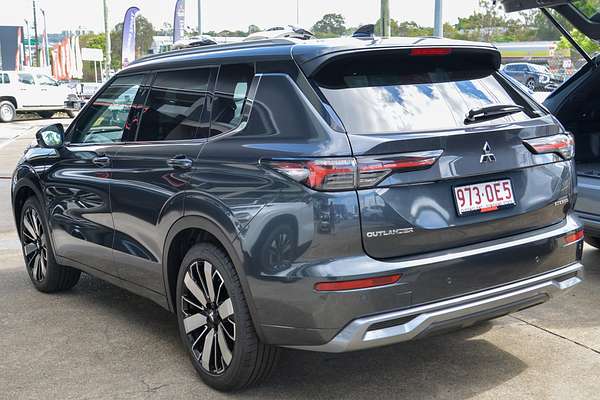 2025 Mitsubishi Outlander Exceed ZM