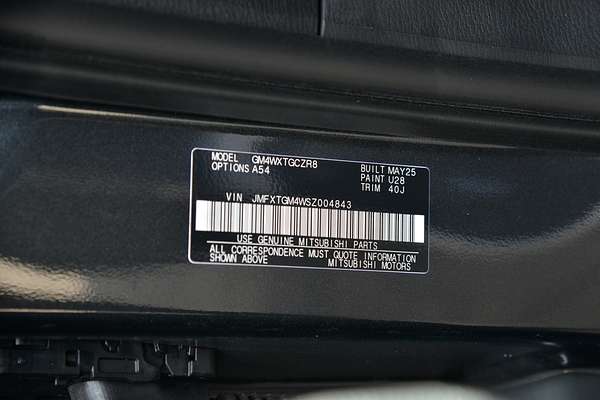 2025 Mitsubishi Outlander Exceed ZM