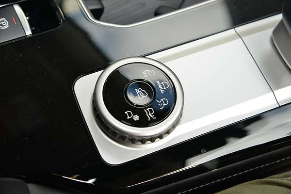 2025 Mitsubishi Outlander LS ZM