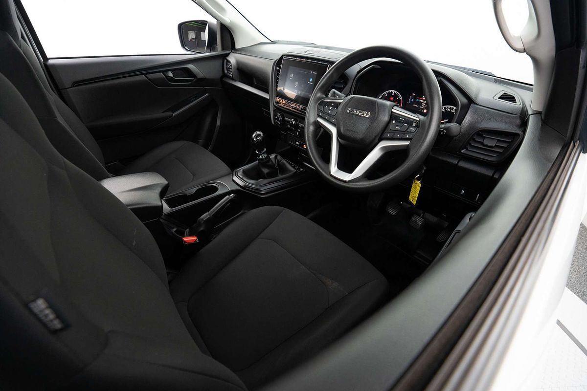 2023 Isuzu D-MAX SX 4X4