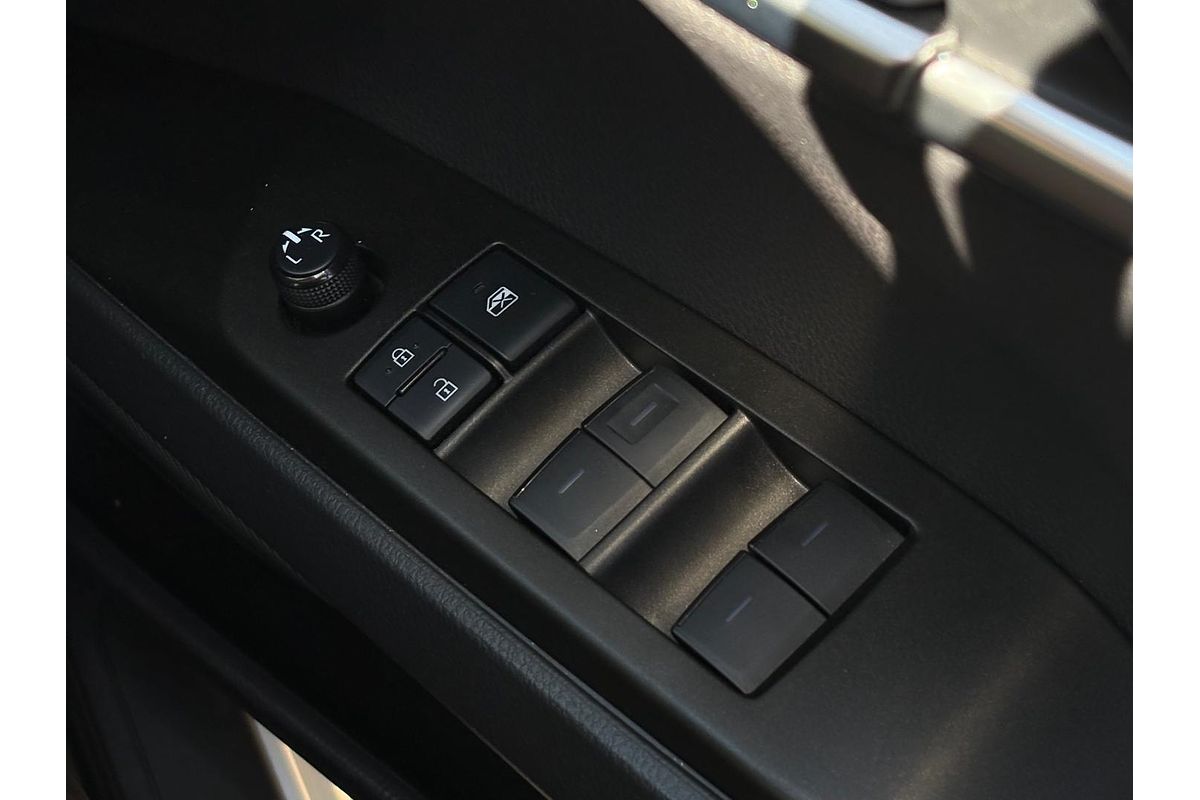 2021 Toyota Camry Ascent AXVH70R