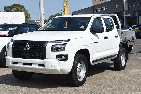 2025 Mitsubishi Triton GLX MV 4X4