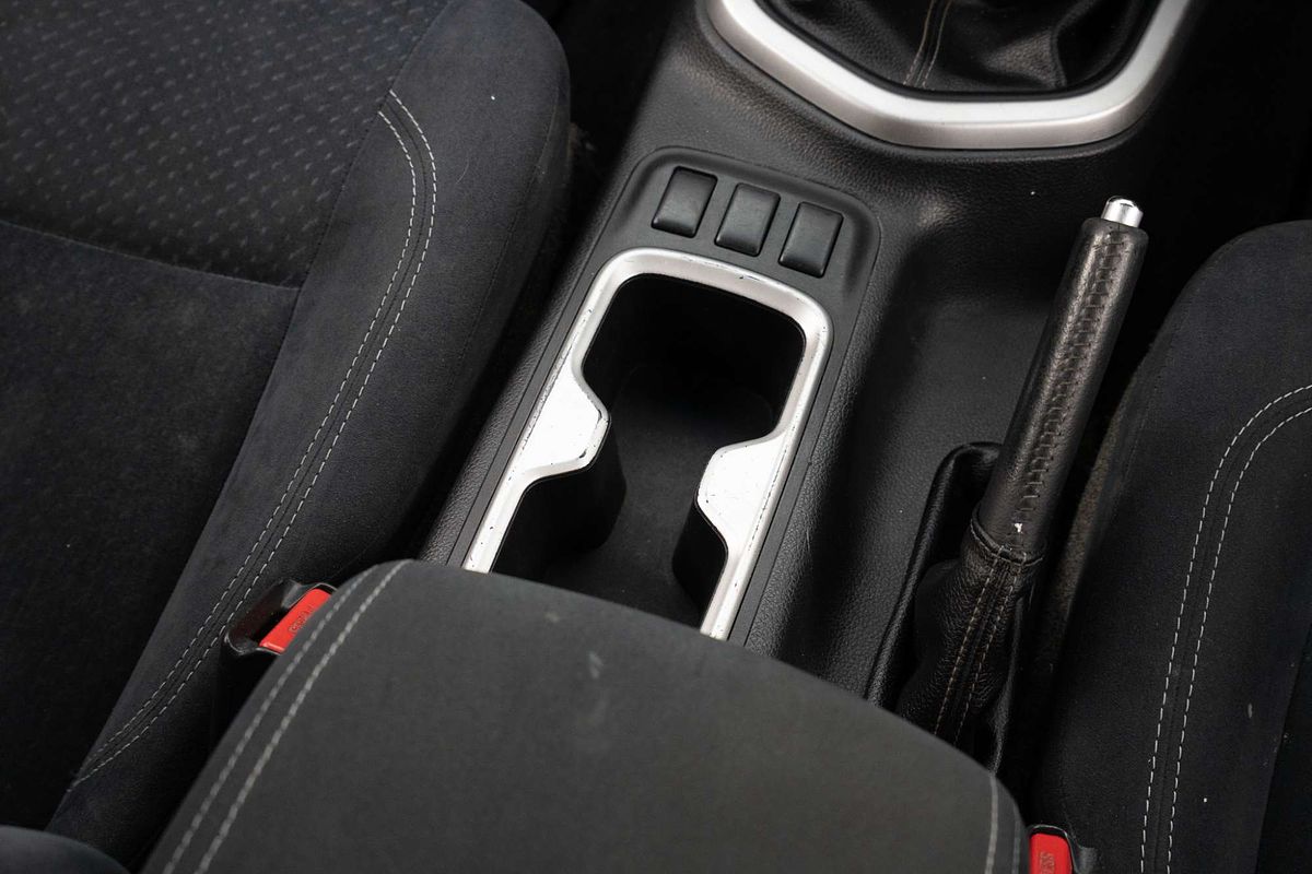 2015 Nissan Navara ST D23 Rear Wheel Drive