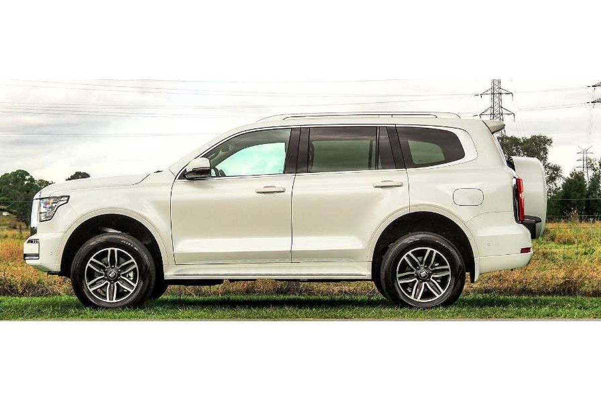 2024 GWM Tank 500 Lux Hybrid P03