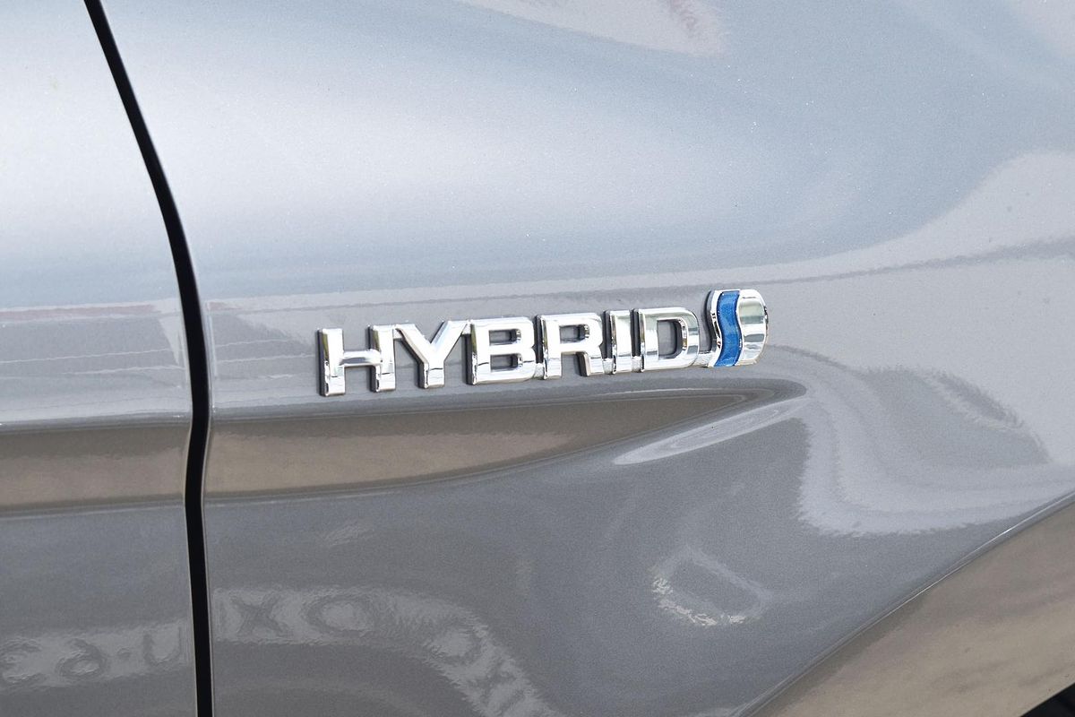 2024 Toyota Camry Ascent AXVH80R