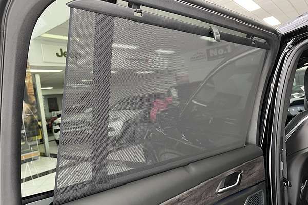 2023 Jeep Grand Cherokee Overland WL