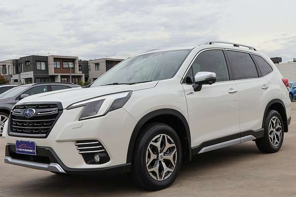 2022 Subaru Forester Hybrid L S5