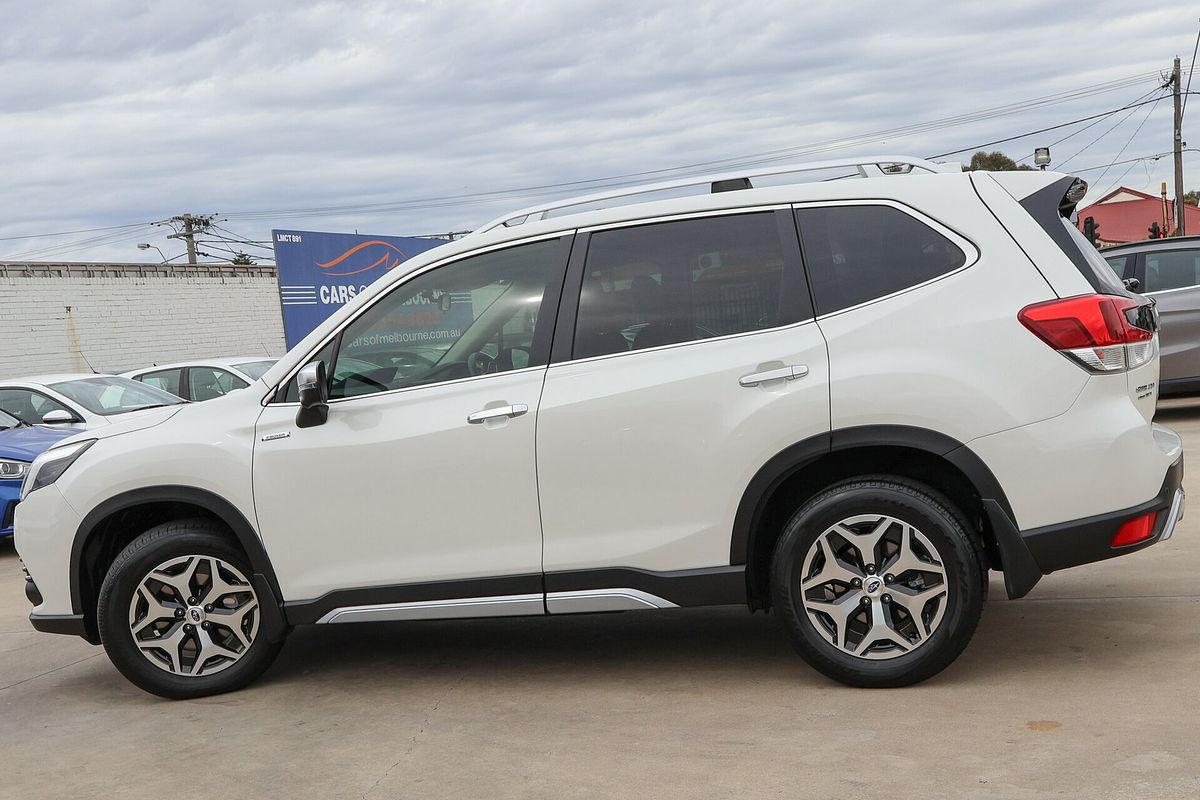 2022 Subaru Forester Hybrid L S5