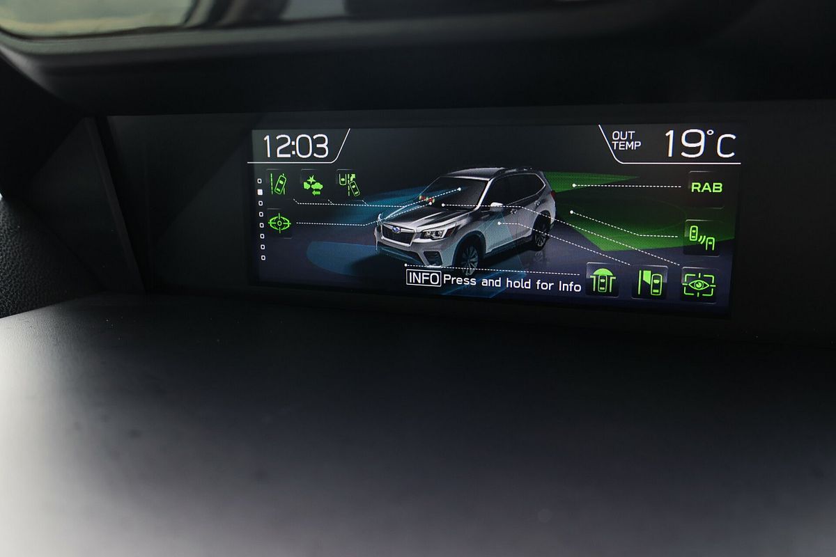 2022 Subaru Forester Hybrid L S5