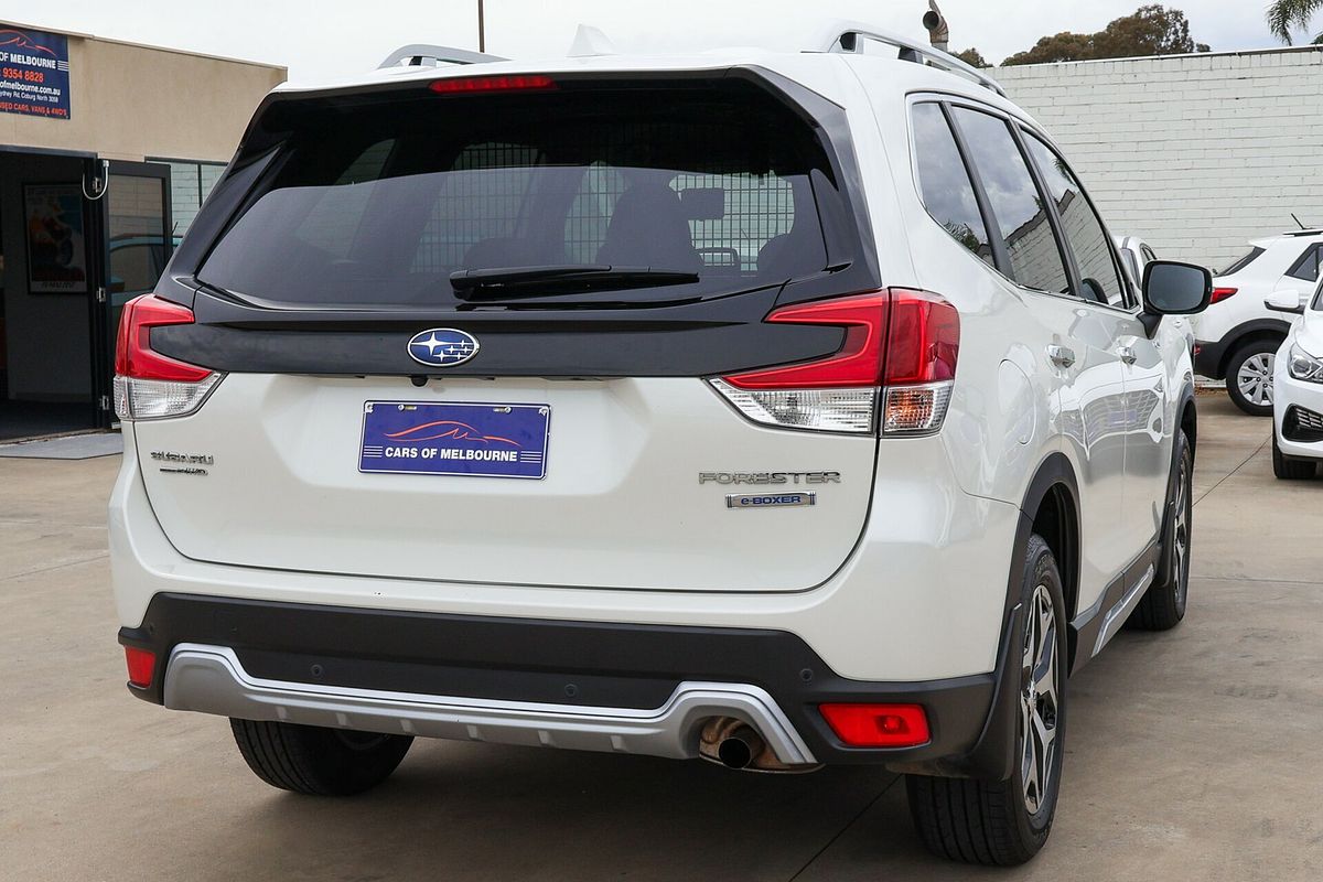 2022 Subaru Forester Hybrid L S5