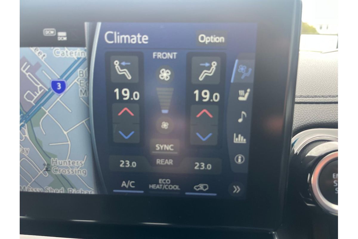 2023 Toyota Landcruiser Sahara FJA300R