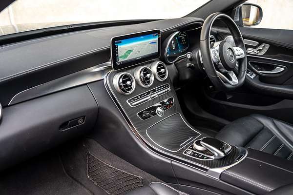 2018 Mercedes-Benz C-Class C300 W205