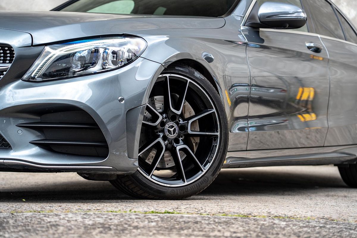 2018 Mercedes-Benz C-Class C300 W205