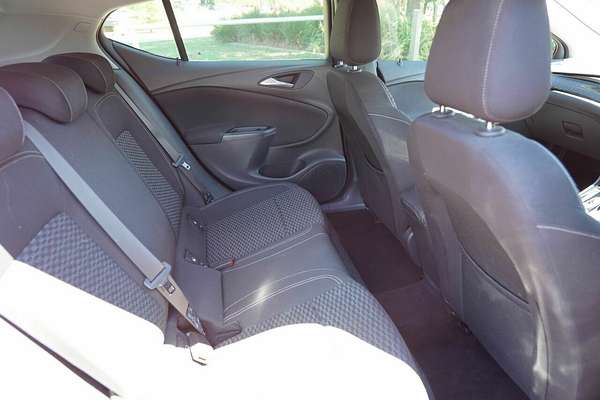 2017 Holden Astra RS BK