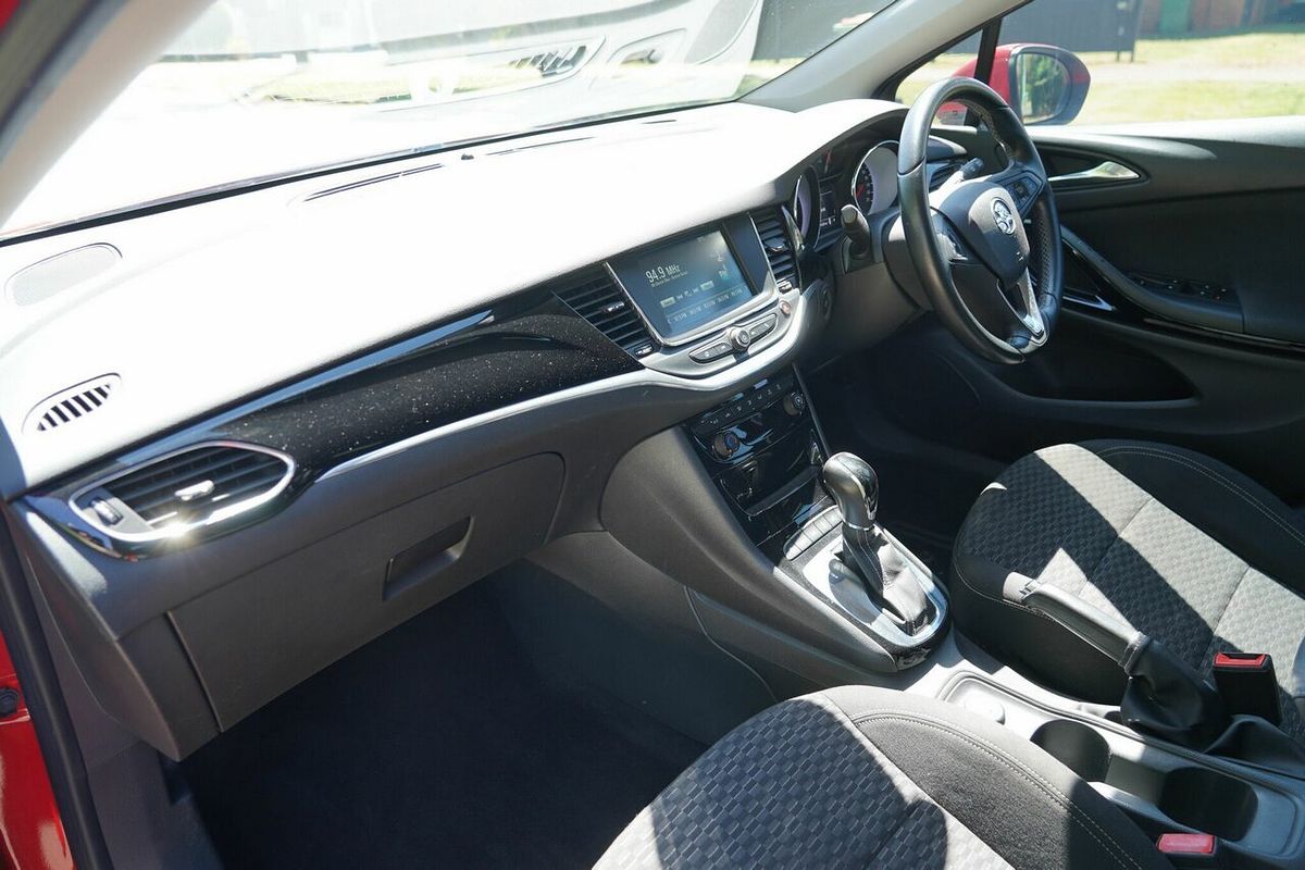 2017 Holden Astra RS BK