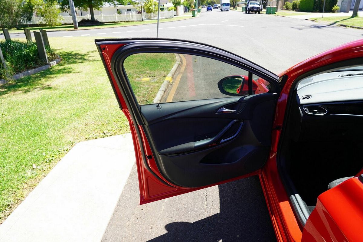 2017 Holden Astra RS BK